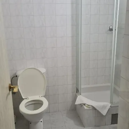 Bílá Hora Casa de hóspedes
